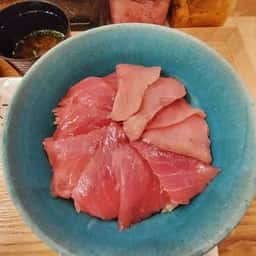新鮮組まぐろ屋LINKS UMEDA店