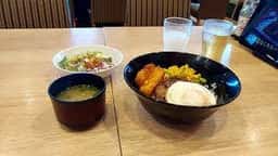 ガスト 和歌山湊店