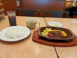 サイゼリヤ ガーデンパーク和歌山店