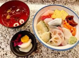 東鮨