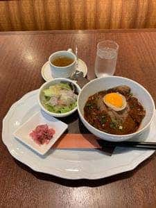 ロイヤルホスト 中野店