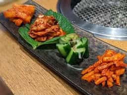 焼肉トラジ 新宿東宝ビル店