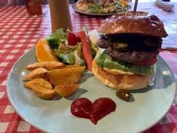 csburger シーエスバーガー