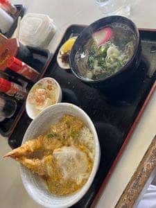 よつ屋手打ちうどん