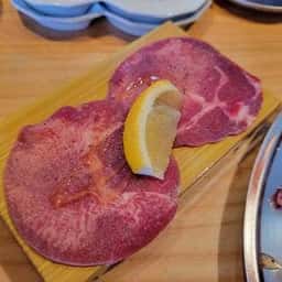 焼肉ホルモンまるよし精肉店 新福島店