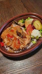 D.I.Y. salad & delicatessen