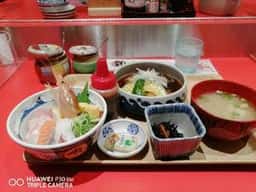 どんぶり居酒屋 喜水丸 KITTE博多店