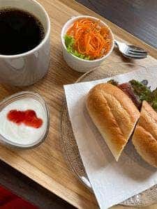 MARKS CAFE