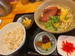 沖縄料理 ソーキ家