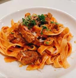 オステリア・バスティーユ