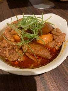 鮪ともつ焼きの店 shigi36