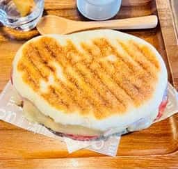 カフェ パニーノ