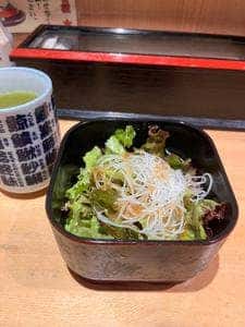 海鮮鉄火丼 三友 蓮