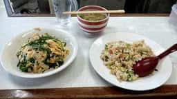 中華軽食 亀の家