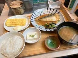 やよい軒 天神2丁目店
