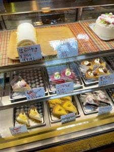 ピニョン 豊中店