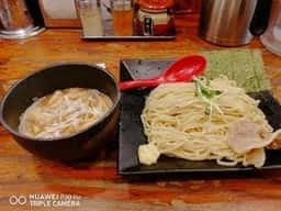 つけめん TETSU エミオ所沢店