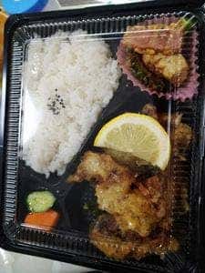 サクラ テーブル