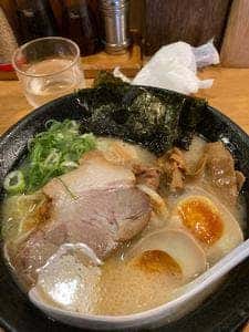 九州らーめん 博多吉もん