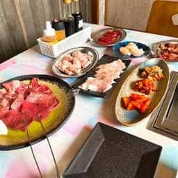 焼肉&Cafe 顔晴れ