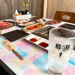 焼肉&Cafe 顔晴れ