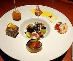 アーティストカフェ