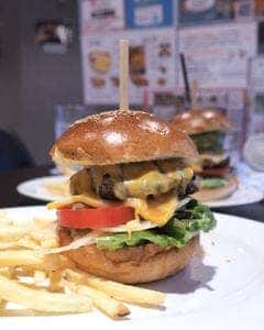 3000日かけて完成した極上ハンバーガー E.G.To.Go 新橋店