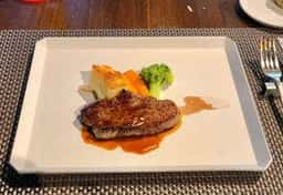 オテル ドゥ やまさき