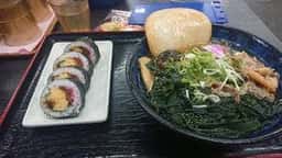 資さんうどん 諸岡店