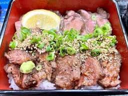 米の上で肉おどる 旨い米と焼肉重 ミツボシ ららぽーと福岡店