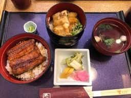 うなぎ専門の店 志ぶき