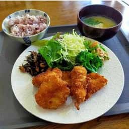 Root Cafe