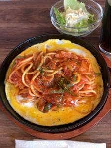 Cafe and gallery 紡ぎ