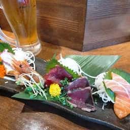 立呑み 魚椿 金山店