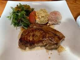 丸太小屋レストラン びんずる