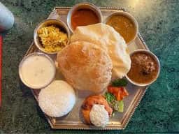 南インド料理レストラン Dharmasagara