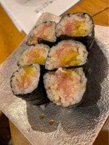 にっぽんの国民食と国酒 すしと純米 札幌つなぐ横丁店