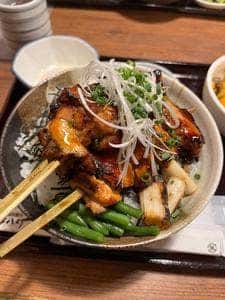 元祖やきとり串八珍 日本橋本町店