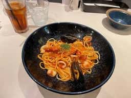 壁の穴 そごう横浜店