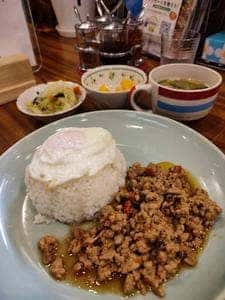 タイ ラック タイ