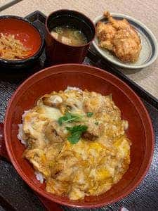 比内地鶏ほっこりや 三井アウトレットパーク竜王店