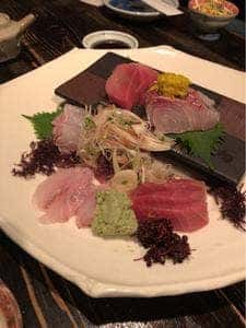 ろじもの イ座