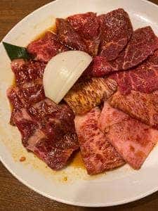 ホルモンしばうら 不動前