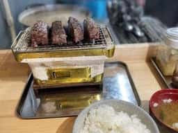 山梨家系元祖炭焼き サムライハンバーグ