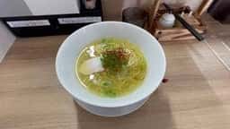 魔界系ラーメン 三冠馬