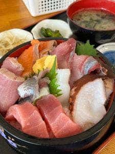 かさや食堂