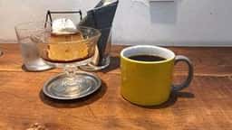 月と群青と珈琲と