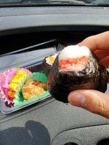 東小 おむすび さんかく