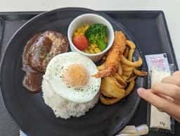 SAKURA cafe & dining