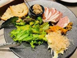 ワインと日本酒のお店 Le Ginglet